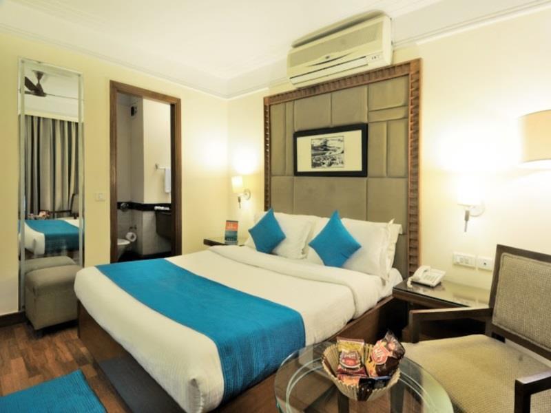 The Bmk Hotel Nuova Delhi Esterno foto