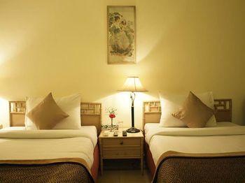 The Bmk Hotel Nuova Delhi Esterno foto